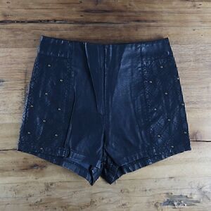SILENCE + NOISE BLACK METAL STUDDED FAUX LEATHER HIGH WAIST MINI SHORTS SIZE 6